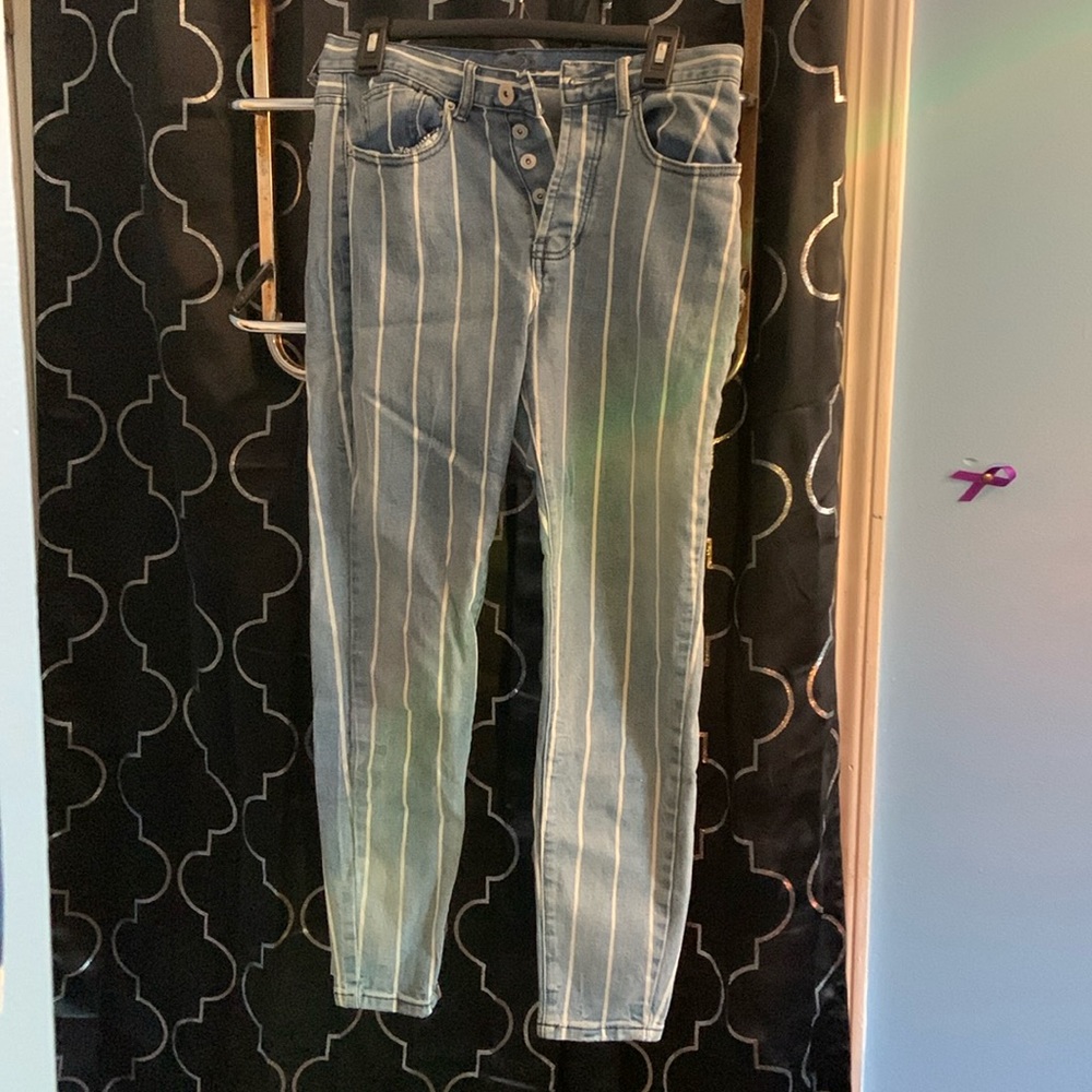 High waisted pinstripe demin skinny jeans